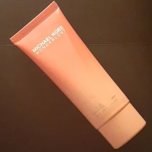 Michael Kors Wonderlust Body Lotion